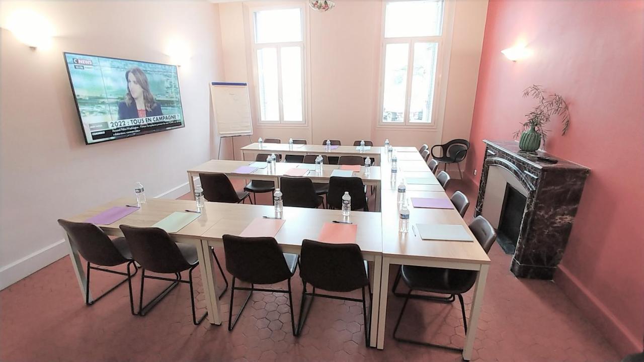 Hotel Le Victoria Draguignan Dış mekan fotoğraf